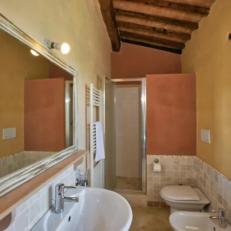 Ginestra Vakantiehuis Lucignano